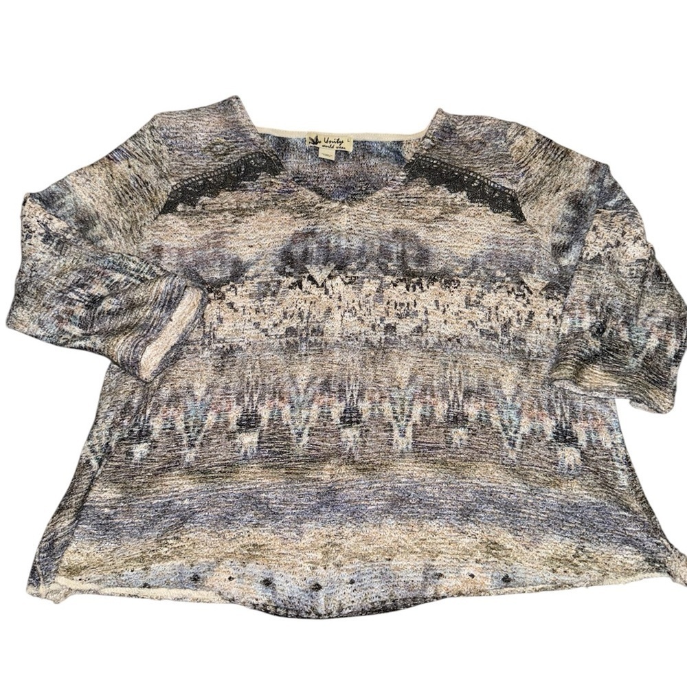 Unique Light-wear Sweater